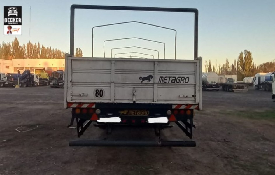 https://admin.usados.rutasurtrucks.com.ar/uploads/croped/2025-05-12-06-57-51WhatsApp Image 2025-05-12 at 15.50.14.jpeg